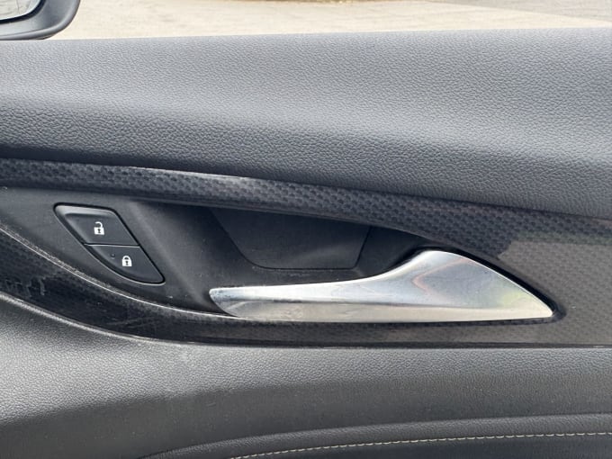 2018 Vauxhall Insignia