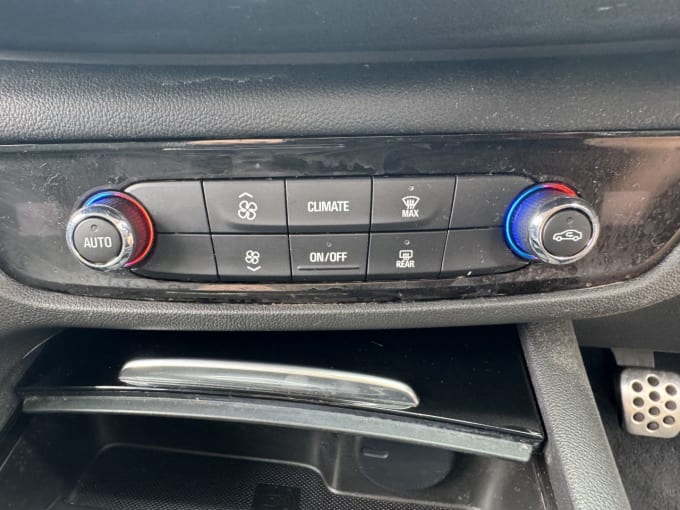2018 Vauxhall Insignia