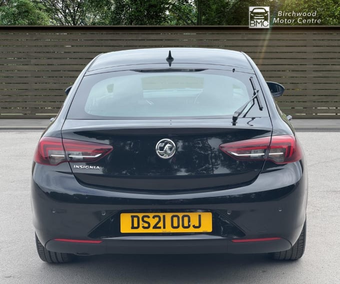 2025 Vauxhall Insignia