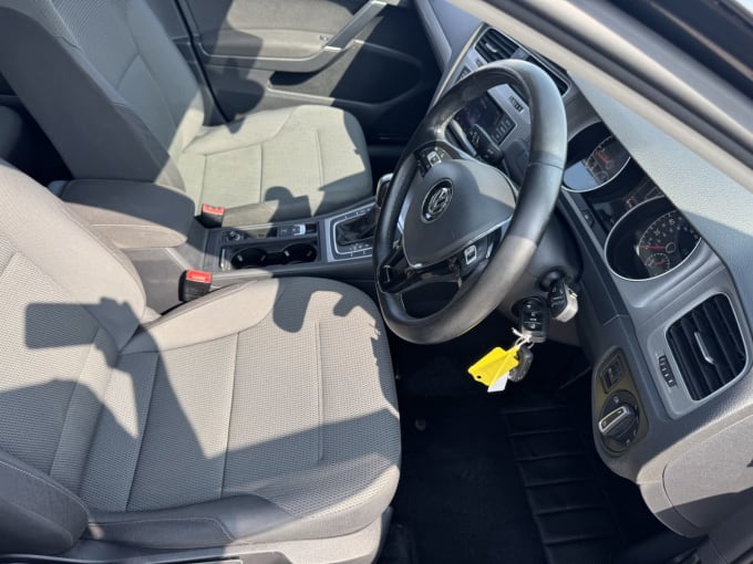2025 Volkswagen Golf