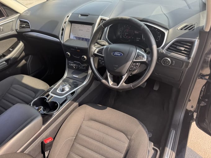 2025 Ford Galaxy