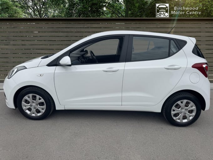 2025 Hyundai I10