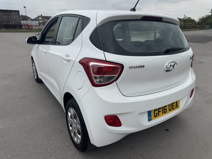 2025 Hyundai I10