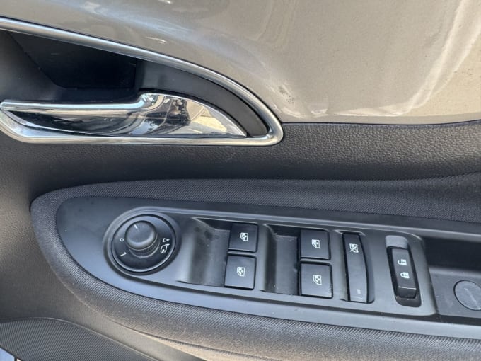 2025 Vauxhall Mokka