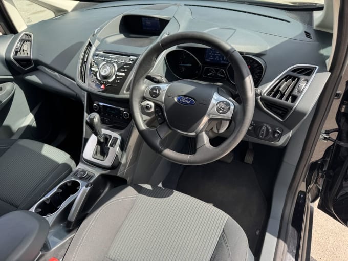 2025 Ford C-max