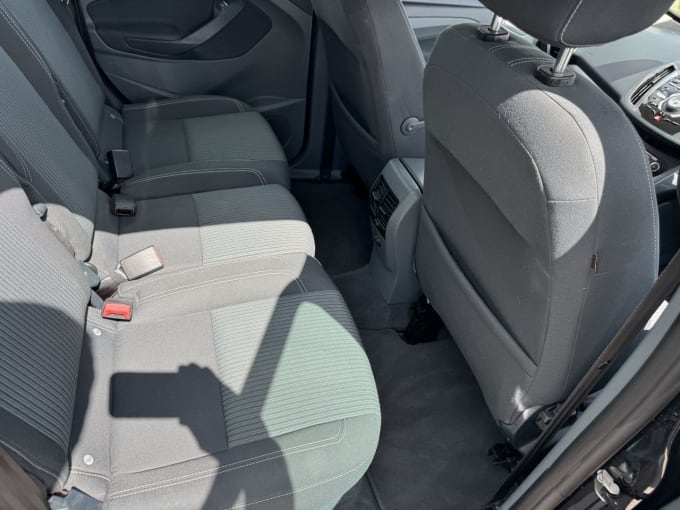 2025 Ford C-max