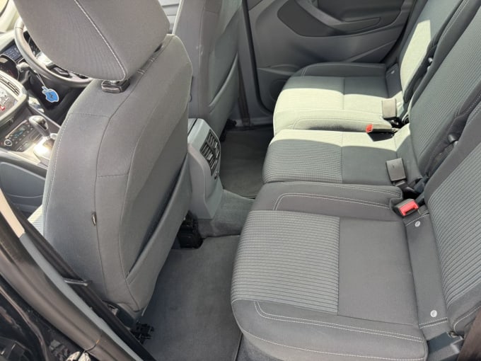 2025 Ford C-max