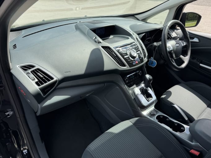 2025 Ford C-max