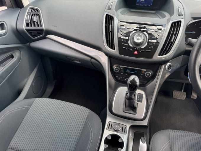 2025 Ford C-max