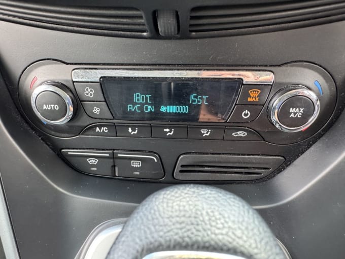 2025 Ford C-max