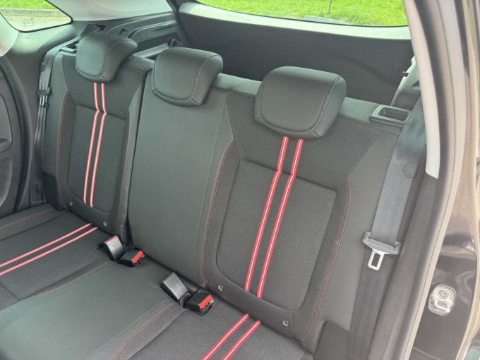 2025 Vauxhall Crossland