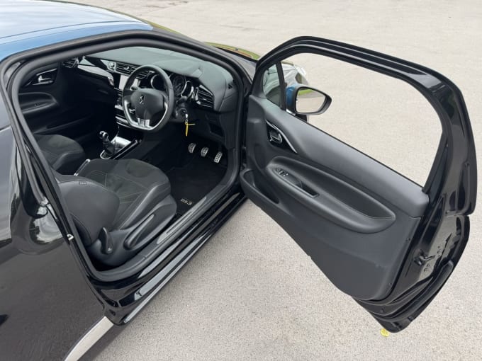 2025 Ds Automobiles Ds 3