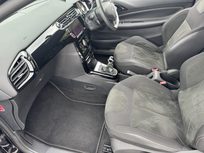 2025 Ds Automobiles Ds 3