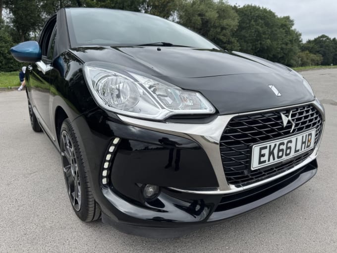 2025 Ds Automobiles Ds 3
