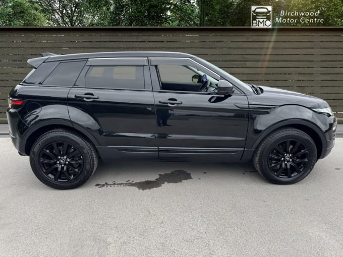 2025 Land Rover Range Rover Evoque