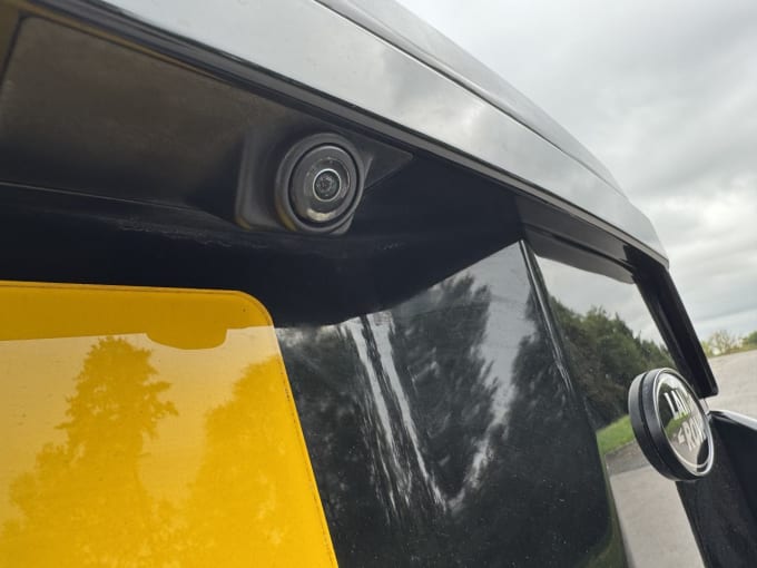 2025 Land Rover Range Rover Evoque