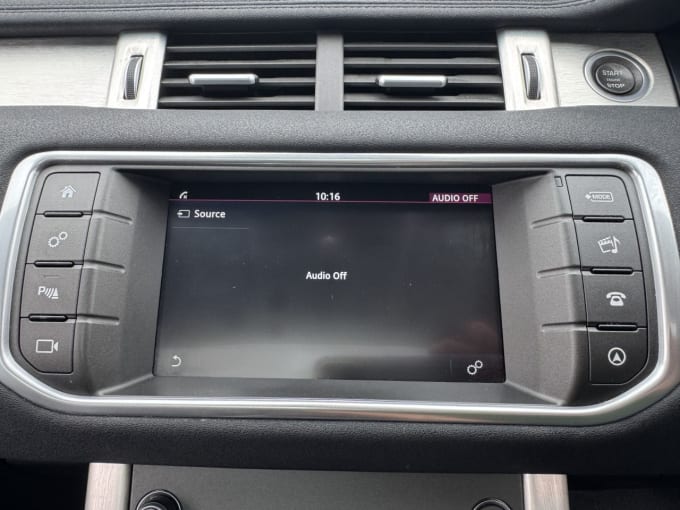 2025 Land Rover Range Rover Evoque