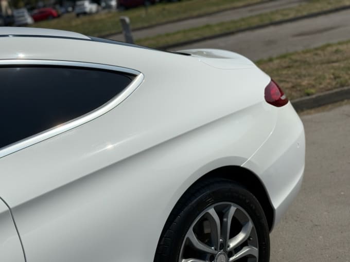 2025 Mercedes-benz C-class
