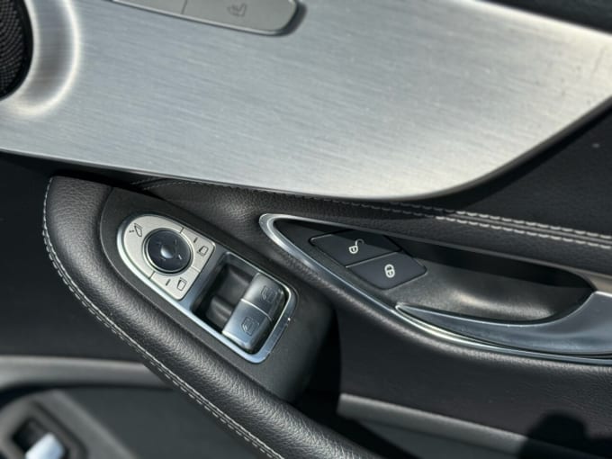 2025 Mercedes-benz C-class
