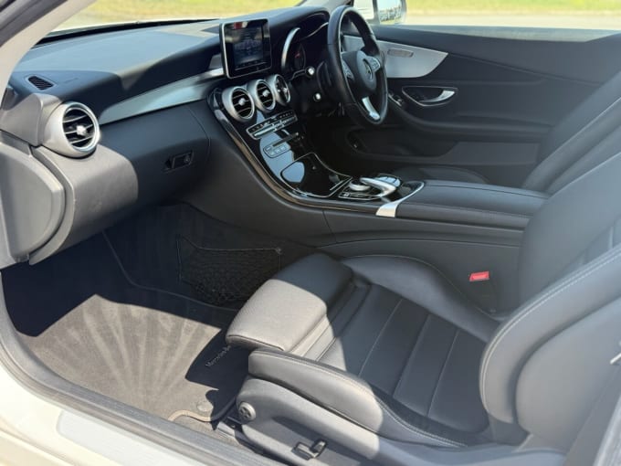 2025 Mercedes-benz C-class