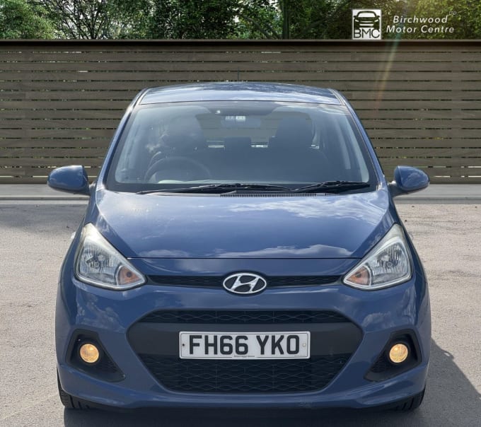 2025 Hyundai I10