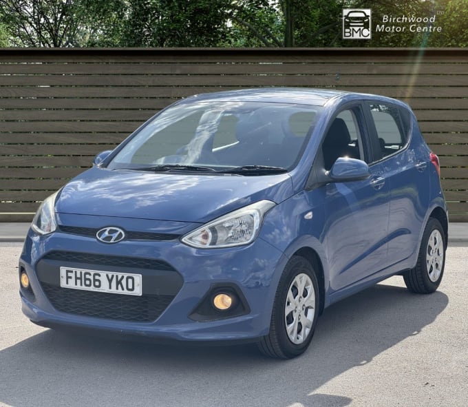 2025 Hyundai I10