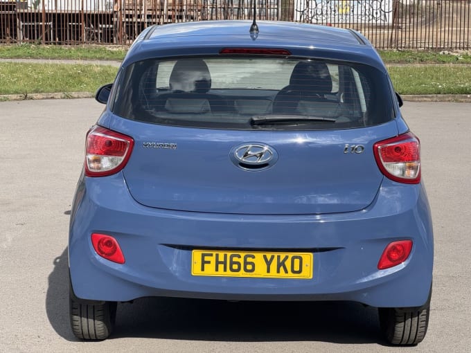 2025 Hyundai I10