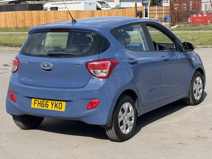 2025 Hyundai I10