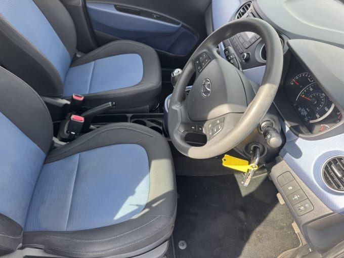 2025 Hyundai I10
