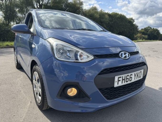 2025 Hyundai I10