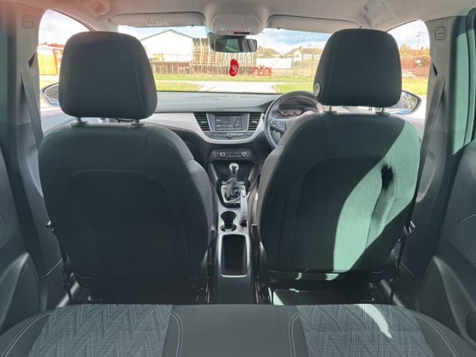 2025 Vauxhall Crossland X