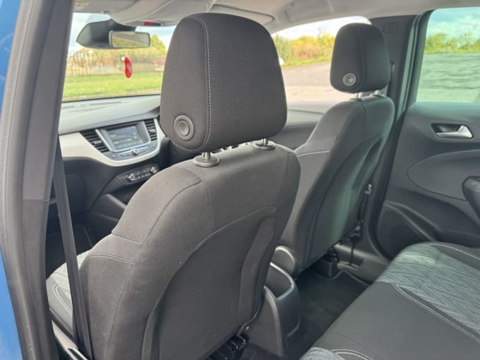 2025 Vauxhall Crossland X