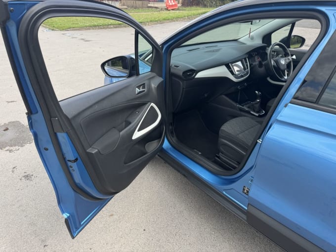 2025 Vauxhall Crossland X