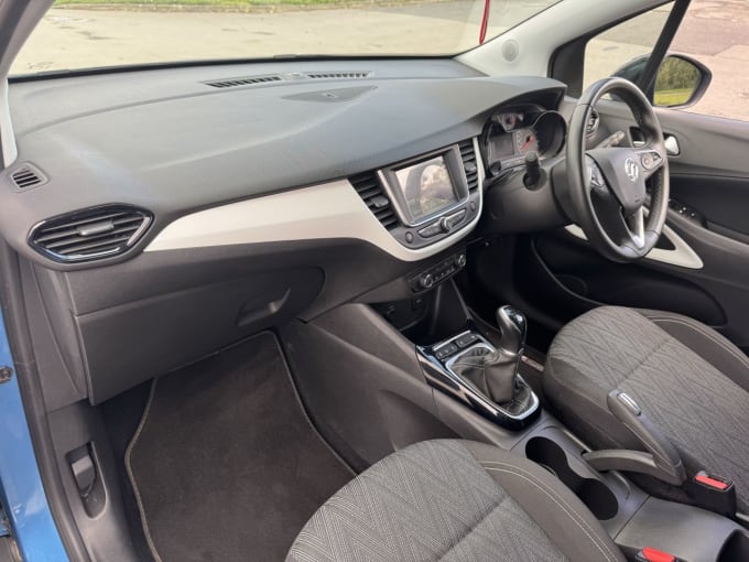 2025 Vauxhall Crossland X