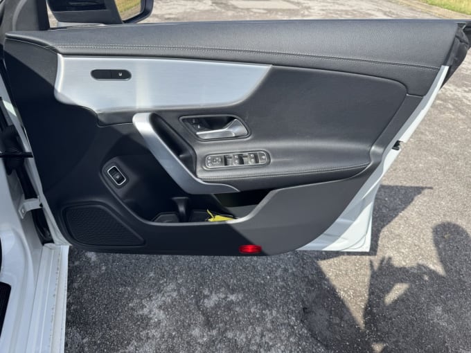 2023 Mercedes-benz Cla