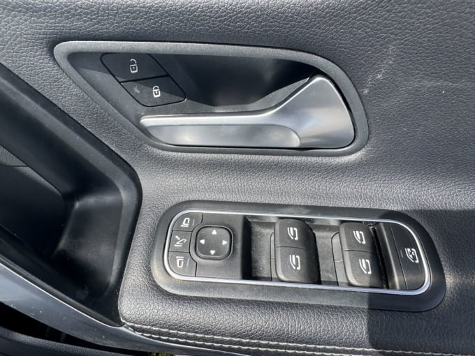 2023 Mercedes-benz Cla