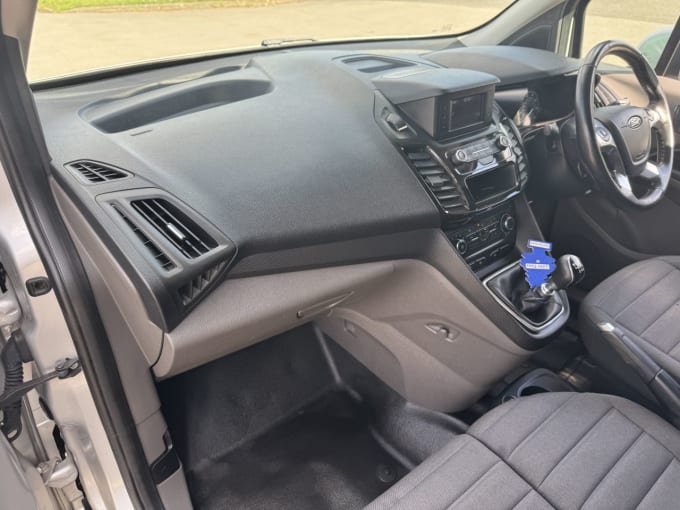 2025 Ford Transit Connect