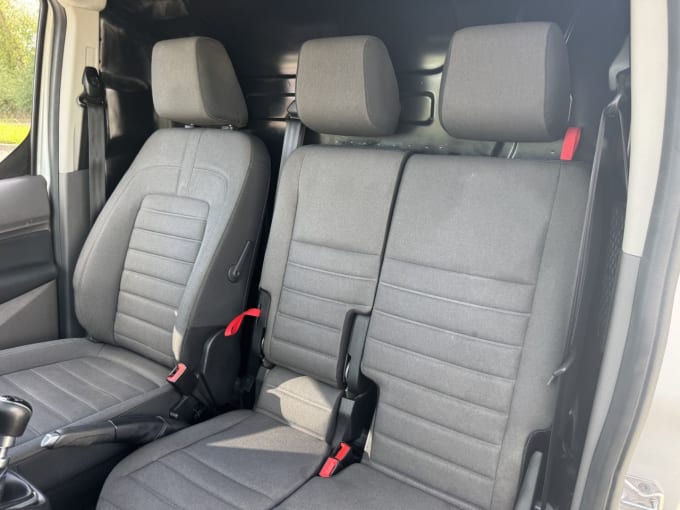 2025 Ford Transit Connect