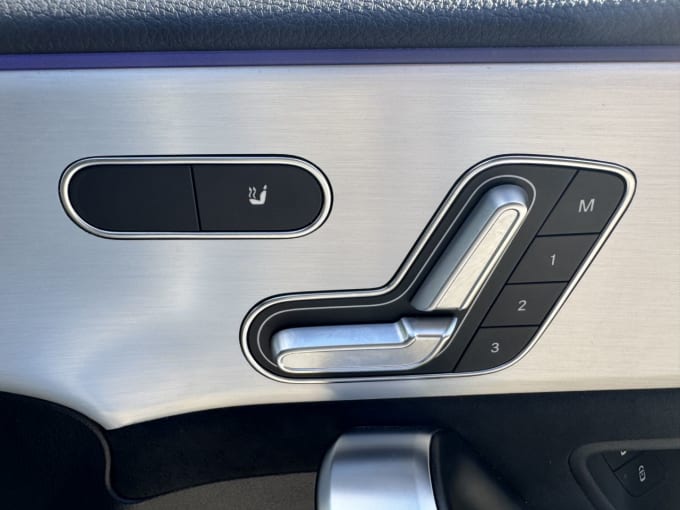 2025 Mercedes-benz Cla