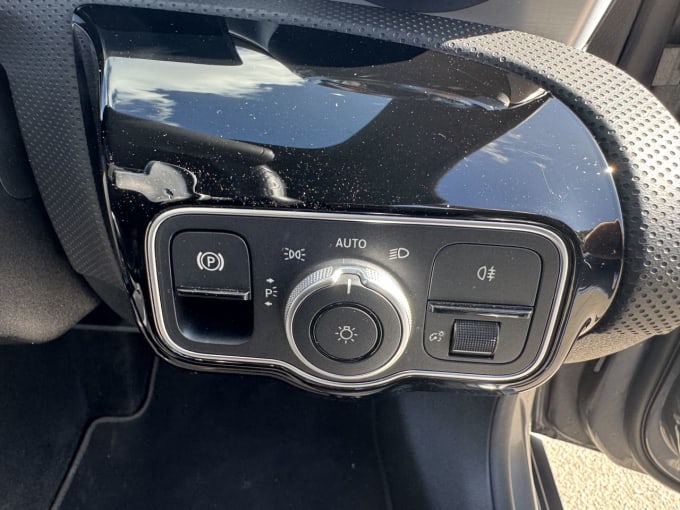 2025 Mercedes-benz Cla