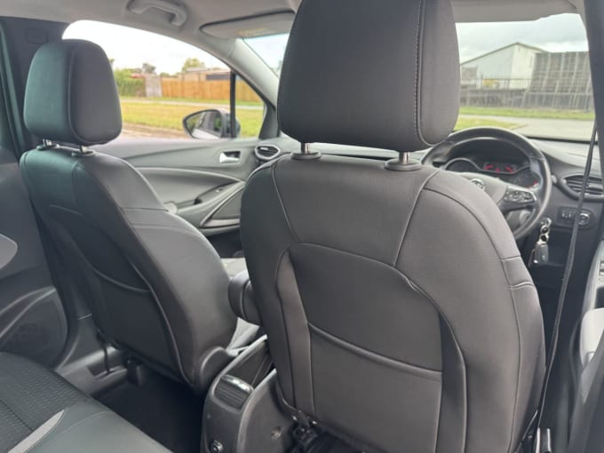 2025 Vauxhall Crossland X