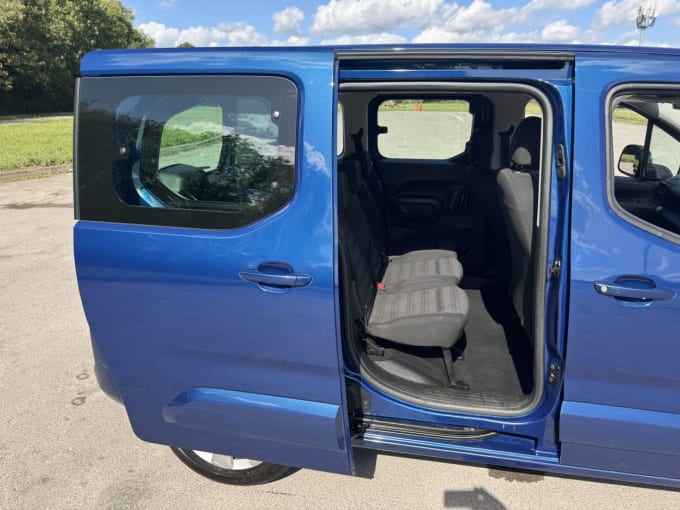 2025 Vauxhall Combo Life