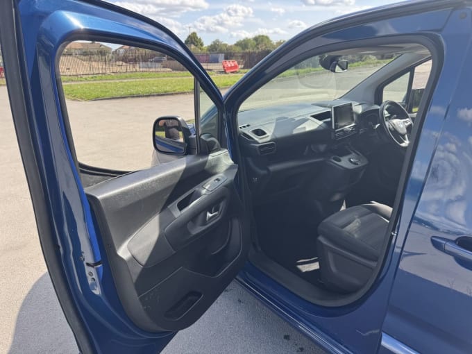 2025 Vauxhall Combo Life