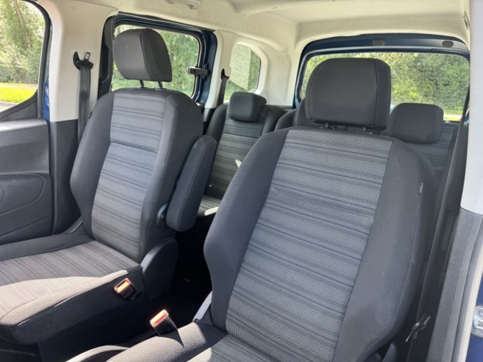 2025 Vauxhall Combo Life