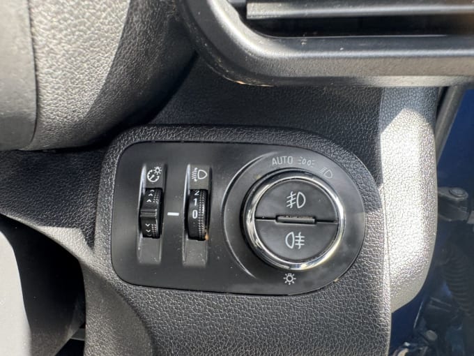 2025 Vauxhall Combo Life