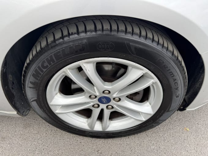 2025 Ford Mondeo