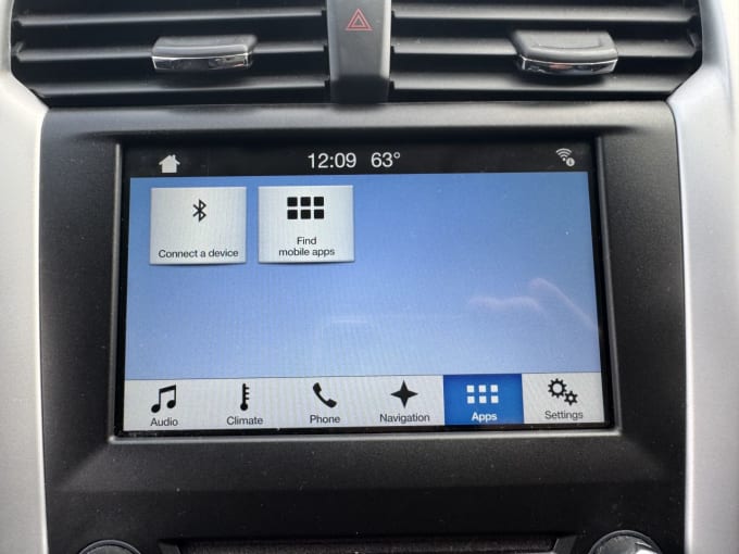 2025 Ford Mondeo