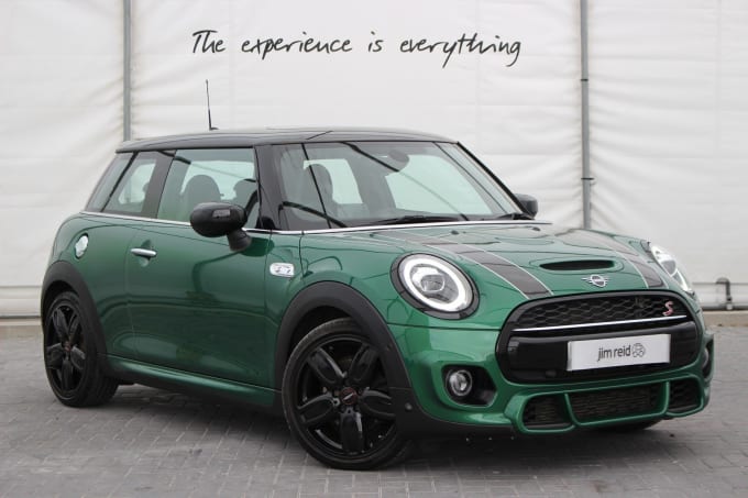 2019 Mini Hatch