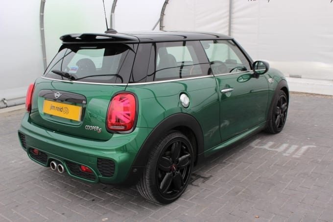 2019 Mini Hatch