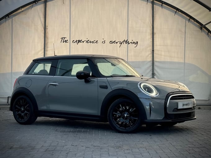 2021 Mini Hatch